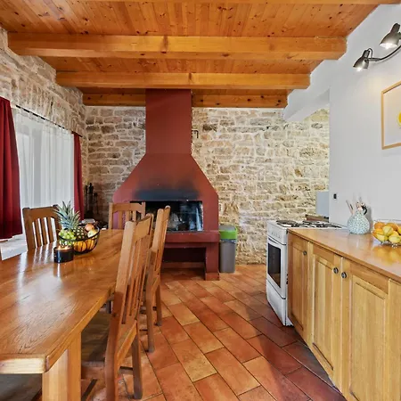 Barbara - Orihi Villa *