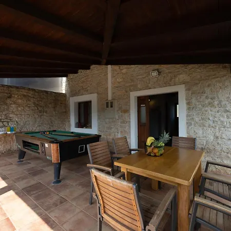 Barbara - Orihi Villa