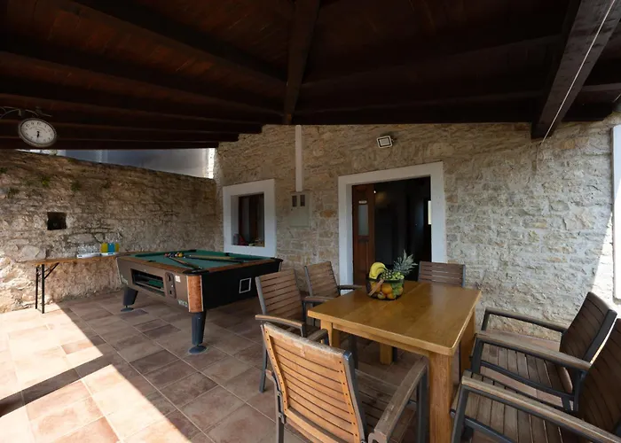 Barbara - Orihi Villa